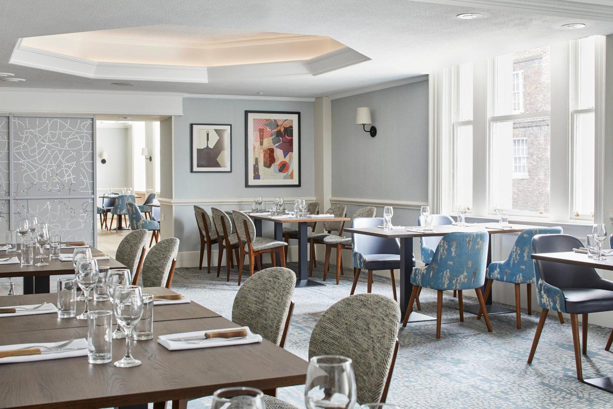 Delta By Marriott Royal County 4*